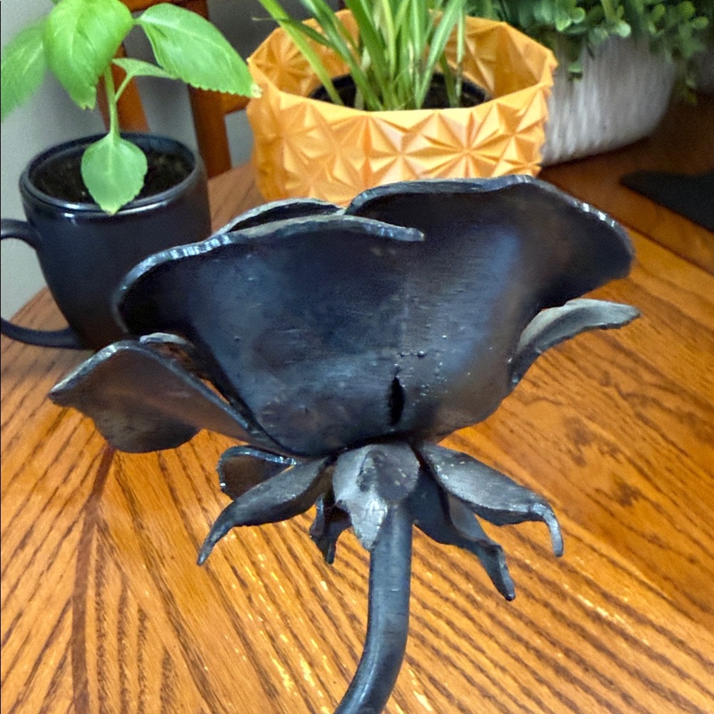 Welded Black Metal Steel Rose Hand-Forged Sculpture Blacksmith Metalwork - Picture 7 of 15